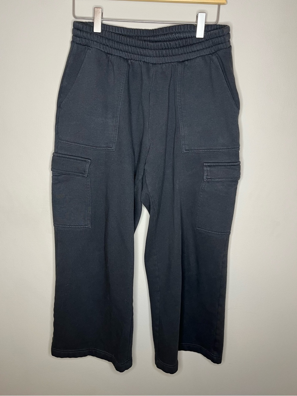 Old Navy Cargo Sweatpants in Navy Blue - Small Petite